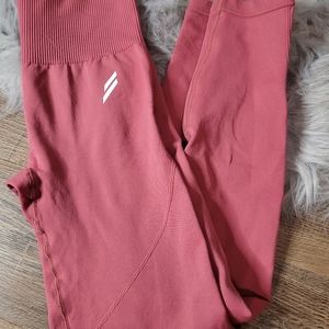 DOYOUEVEN hyperflex seamless legging earth red med